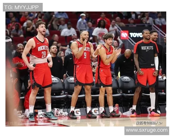 火箭队与活塞队精彩对决国语录像回放全程解析与精彩瞬间分享