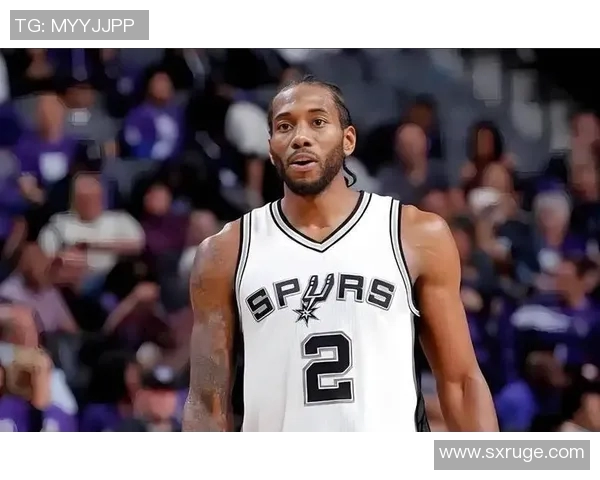 莱昂纳德轮休引发热议快船遭到联盟严厉警告与处罚 莱昂纳德轮休引发热议快船遭到联盟严厉警告与处罚